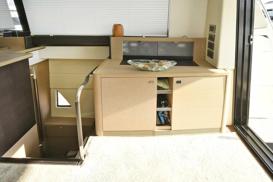 2018 Prestige 560 Fly