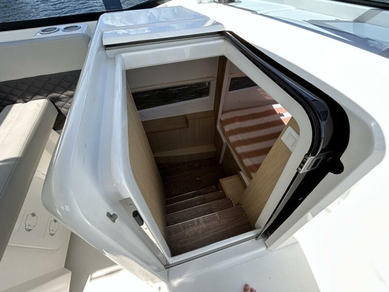 2020 Aquila 36 Sport