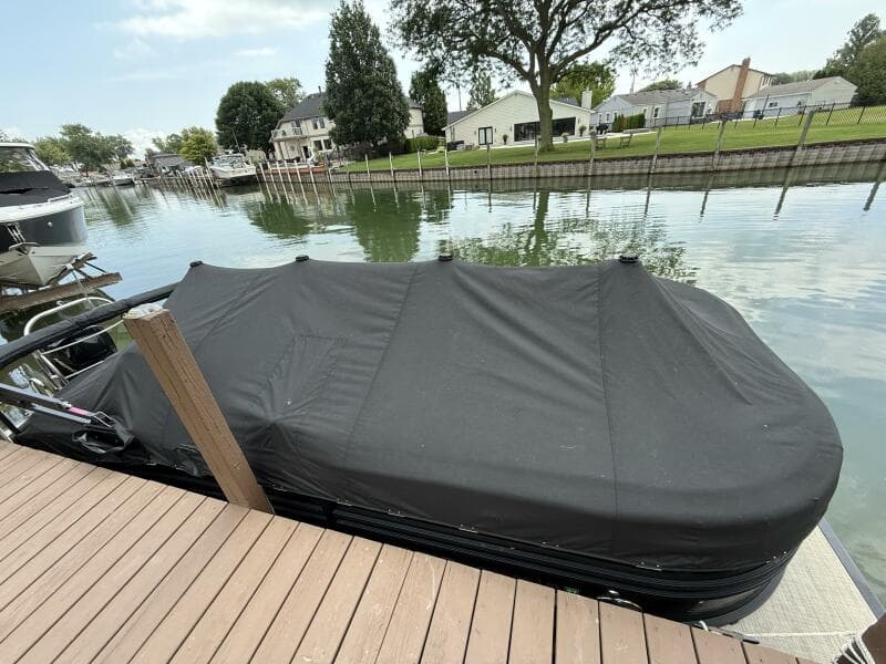 2022 Harris Sunliner 230