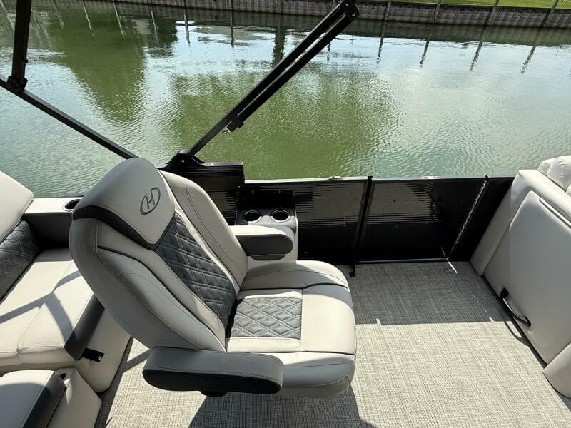 2022 Harris Sunliner 230