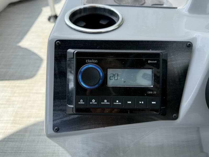 2022 Harris Sunliner 230