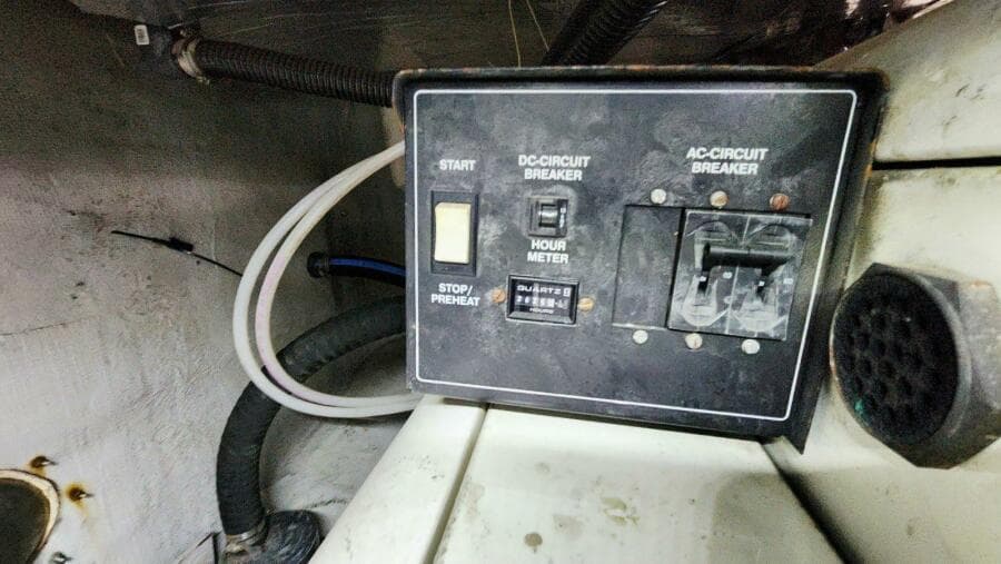 1999 Carver 530 Voyager Pilothouse