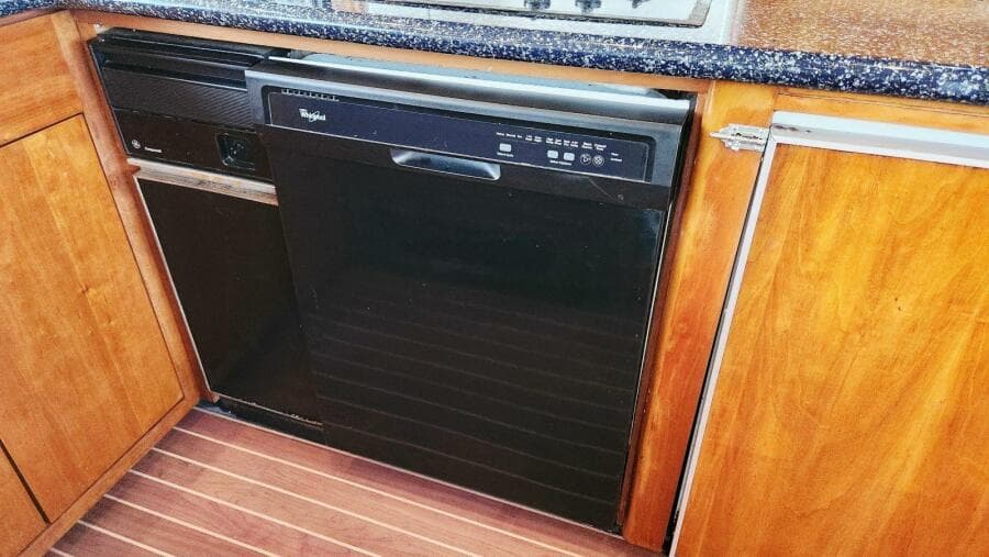 1999 Carver 530 Voyager Pilothouse