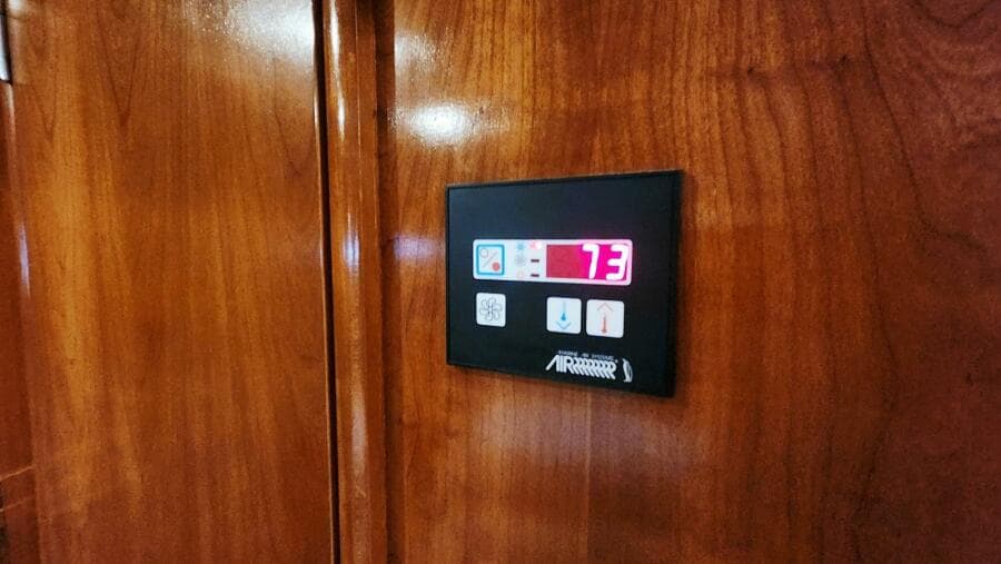 1999 Carver 530 Voyager Pilothouse