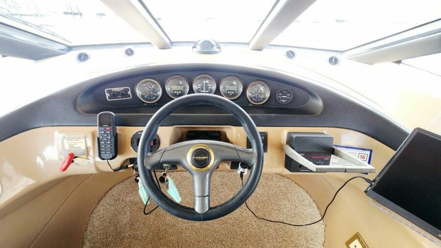 1999 Carver 530 Voyager Pilothouse