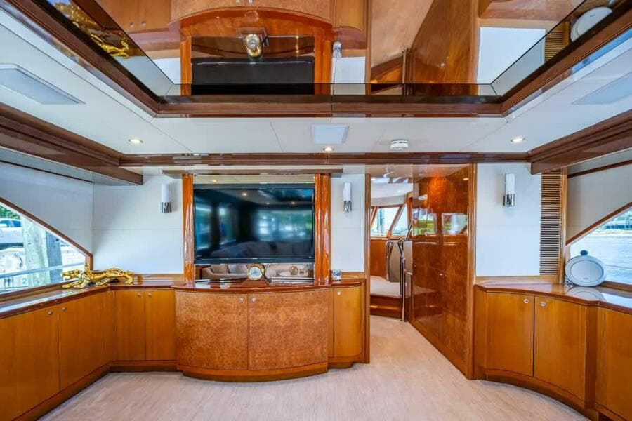 Ocean Alexander 78 Somewhere In Time- Salon