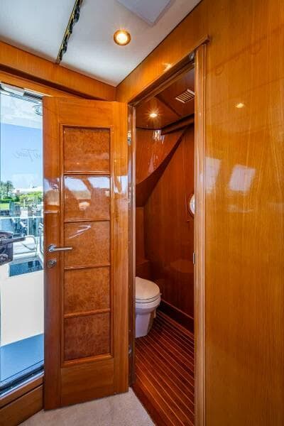 Ocean Alexander 78 Somewhere In Time- Day Head