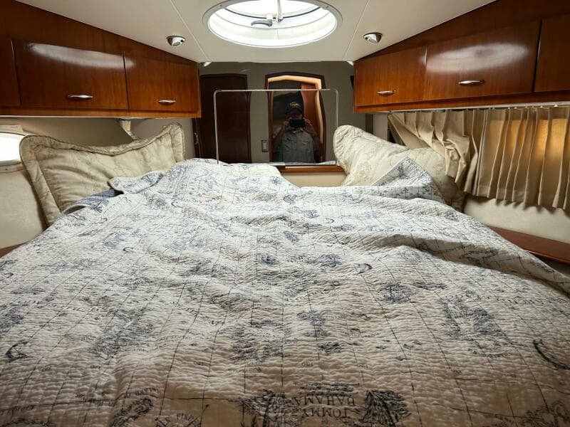 2003 Carver 360 Sport Sedan