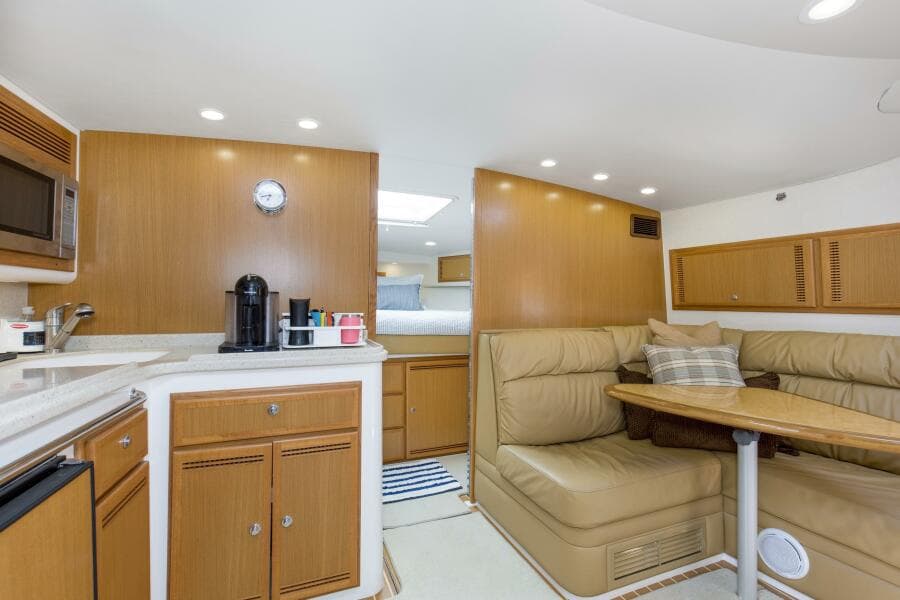 2007 40 Cabo Express Big Blue Cabin (8)