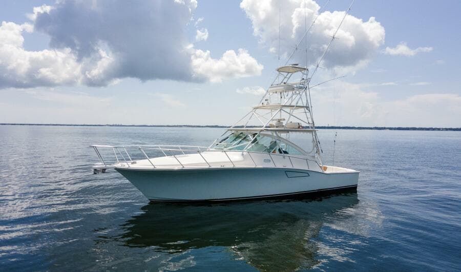 2007 40 Cabo Express Big Blue Exterior (14)