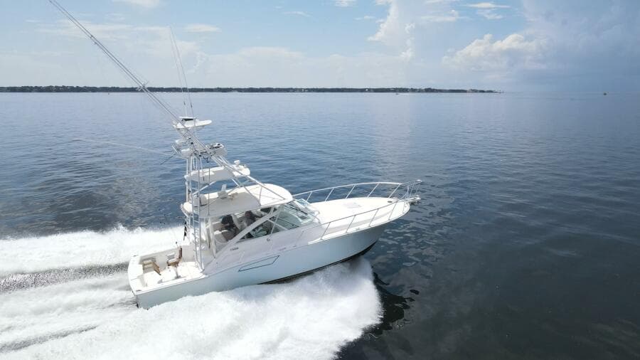 2007 40 Cabo Express Big Blue Exterior (9)