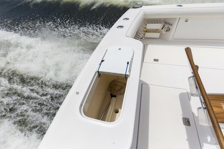 2007 40 Cabo Express Big Blue Deck (3)