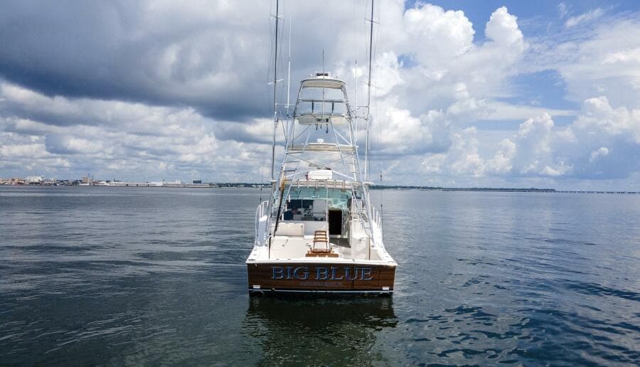 2007 40 Cabo Express Big Blue Exterior (12)