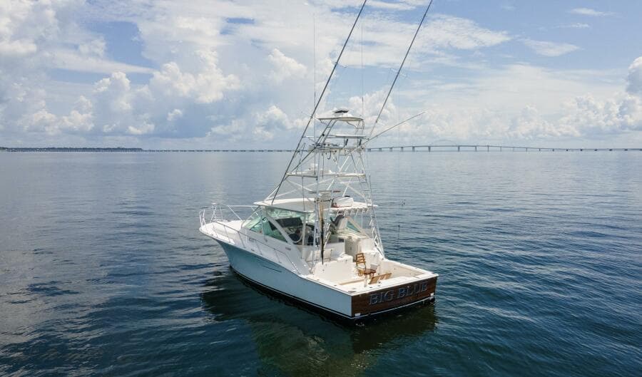 2007 40 Cabo Express Big Blue Exterior (1)