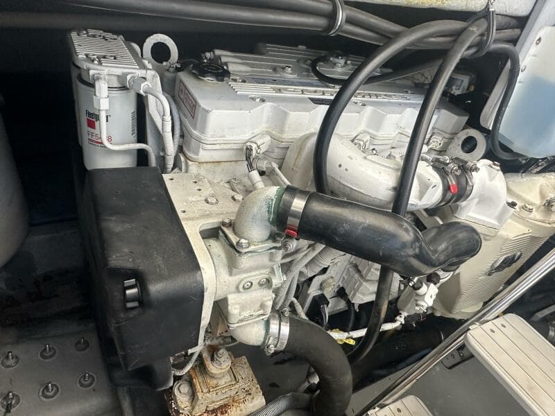 2009 Meridian 441 Sedan