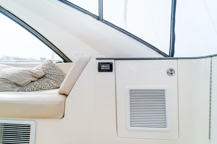 2009 Meridian 441 Sedan