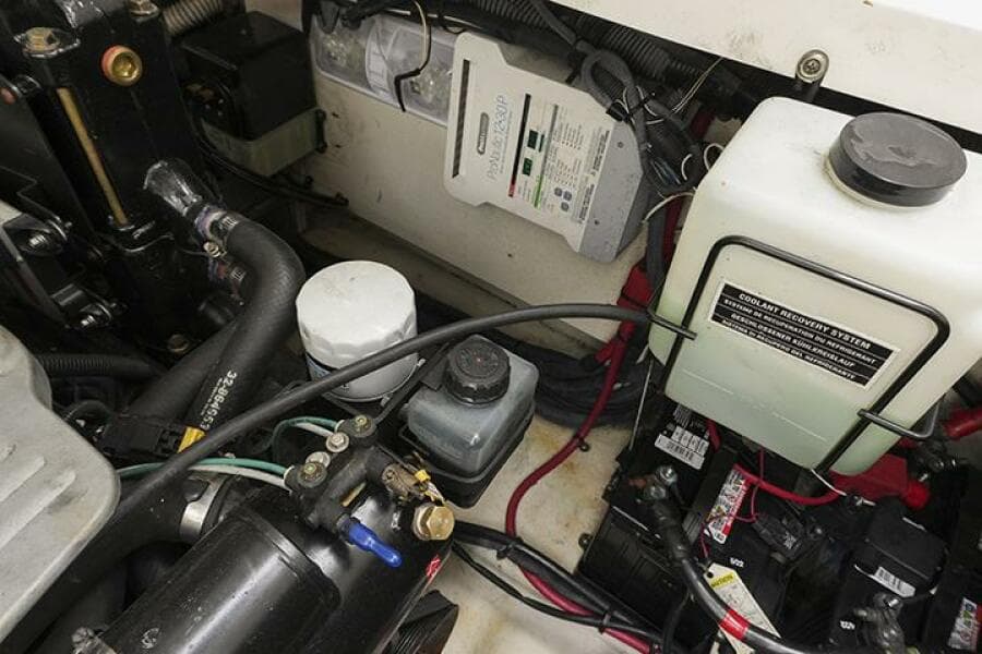 2010 Sea Ray 310 Sundancer