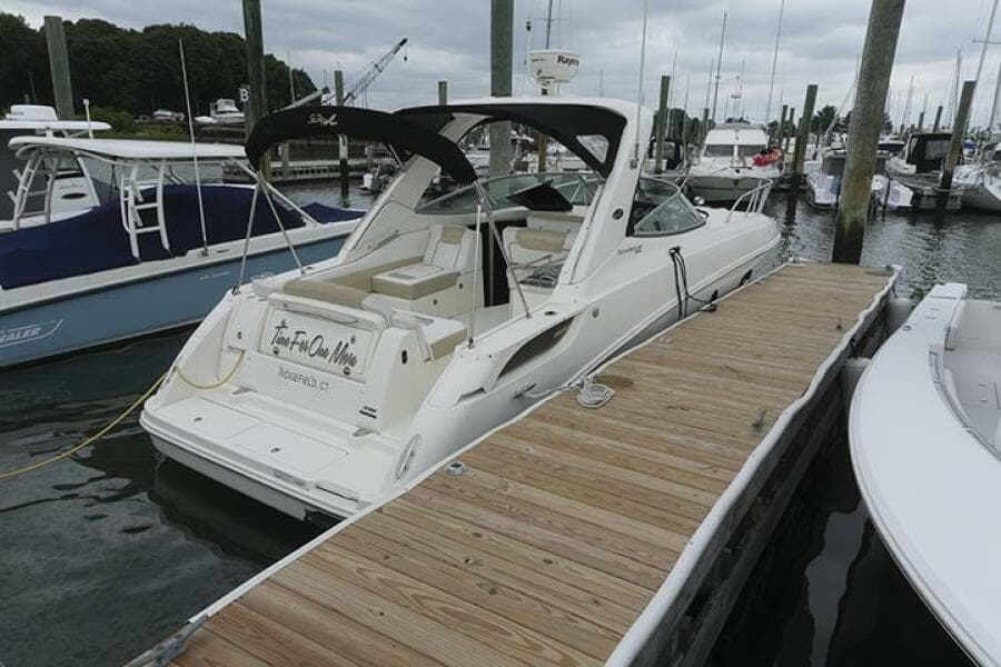 2010 Sea Ray 310 Sundancer