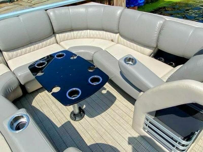 2018 Harris FloteBote 250 Grand Mariner Single Lounging Double Tritoon