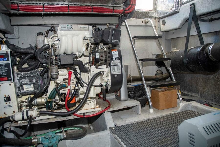 2006 Meridian 411 Sedan