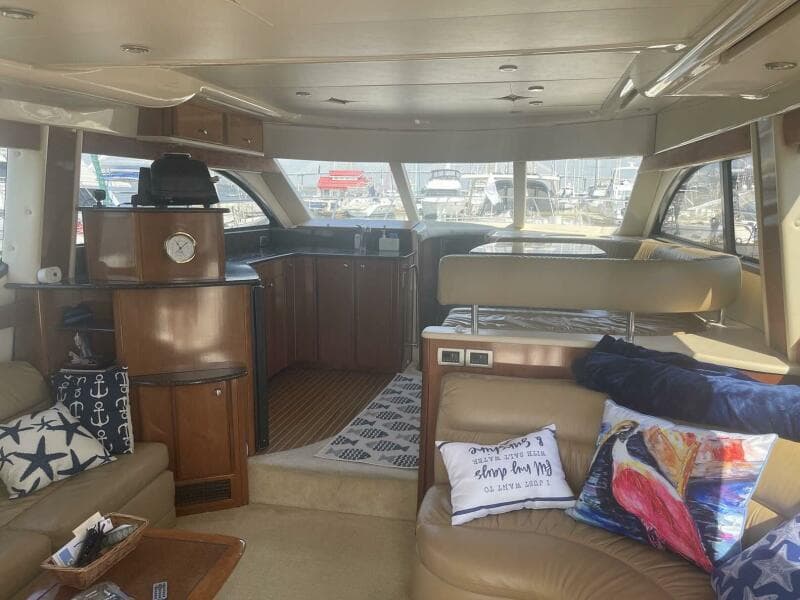 2006 Meridian 411 Sedan