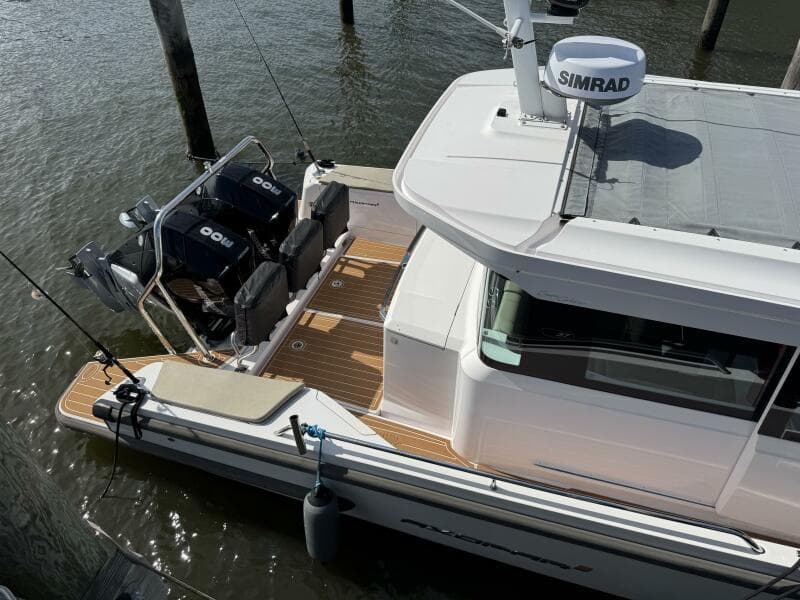 2022 Axopar 37 XC CROSS CABIN