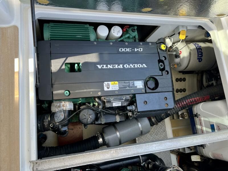 2018 Nimbus 365 Coupe