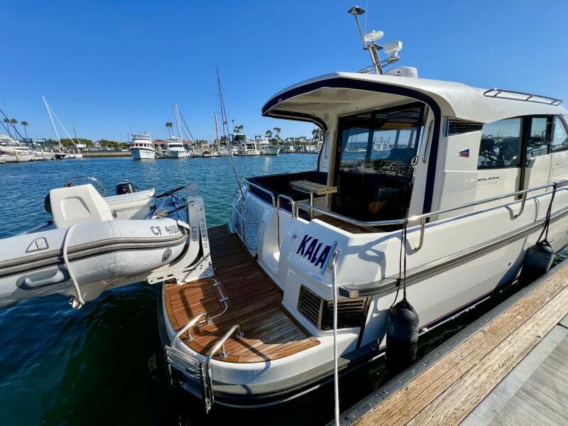 2018 Nimbus 365 Coupe