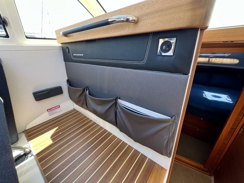 2018 Nimbus 365 Coupe