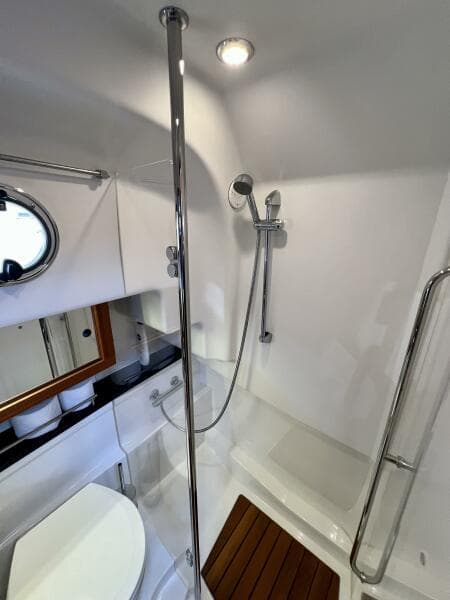 2018 Nimbus 365 Coupe