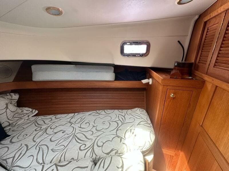 2002 Mainship Pilot 34