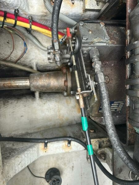 2002 Mainship Pilot 34