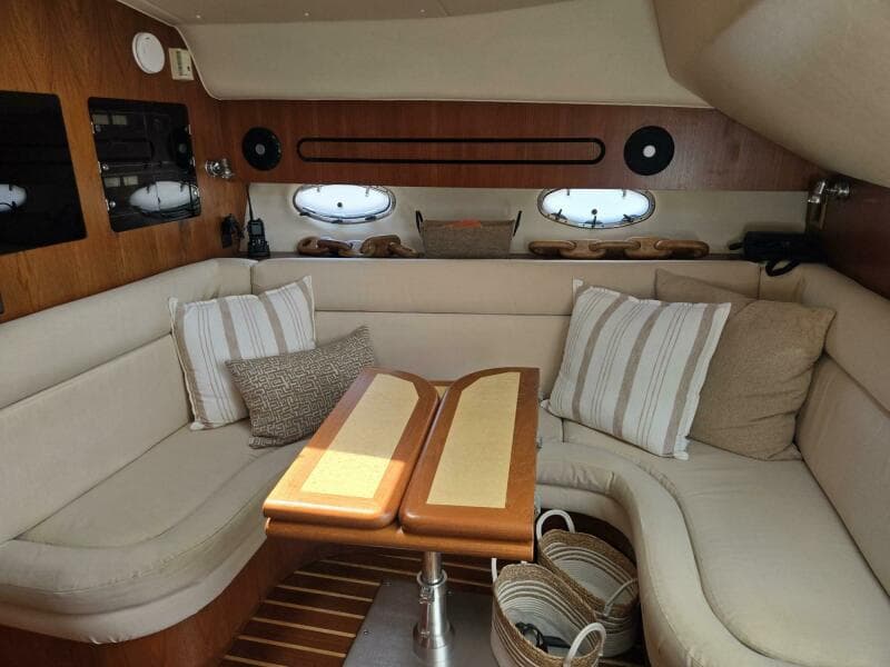 2001 Tiara Yachts 3800 Express