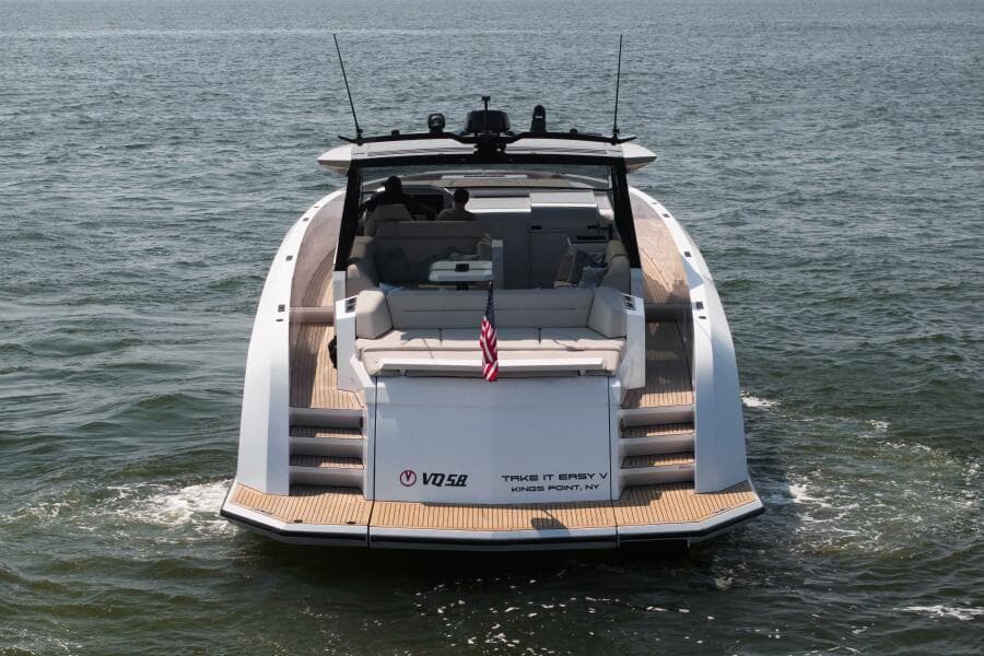 2022 Vanquish Yachts 