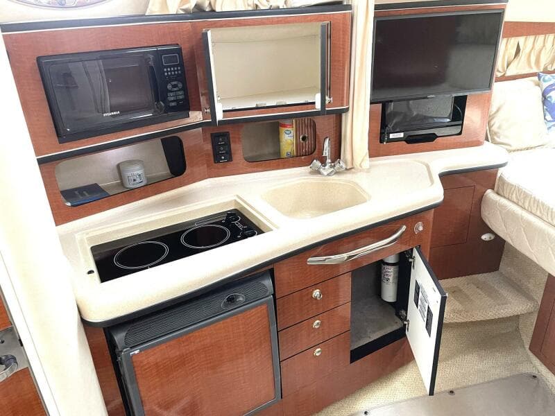 2003 Sea Ray 300 Sundancer