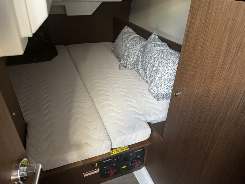 2023 Beneteau Oceanis 38.1
