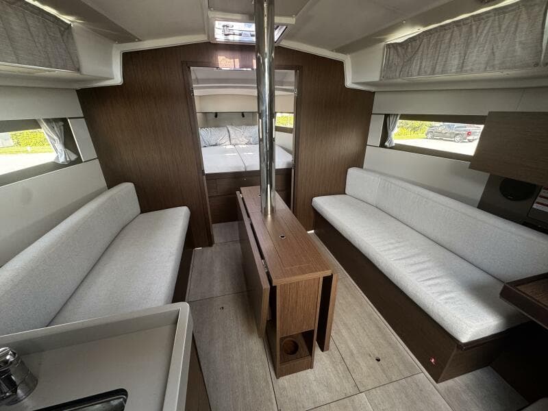 2023 Beneteau Oceanis 38.1