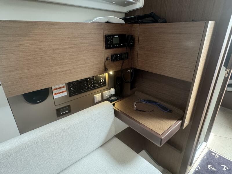 2023 Beneteau Oceanis 38.1