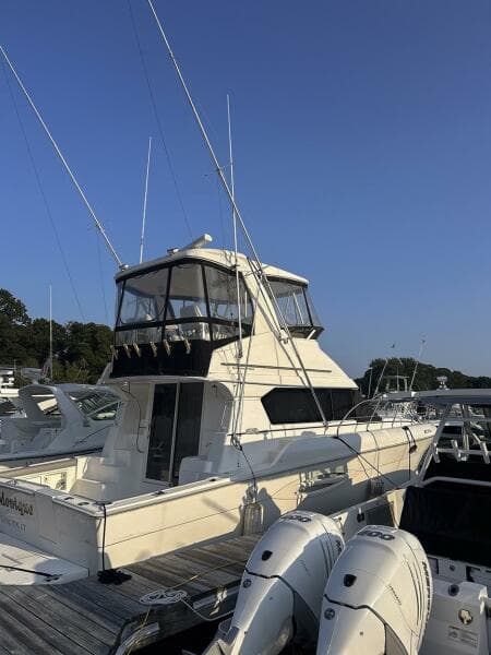 2002 Silverton 42 Convertible