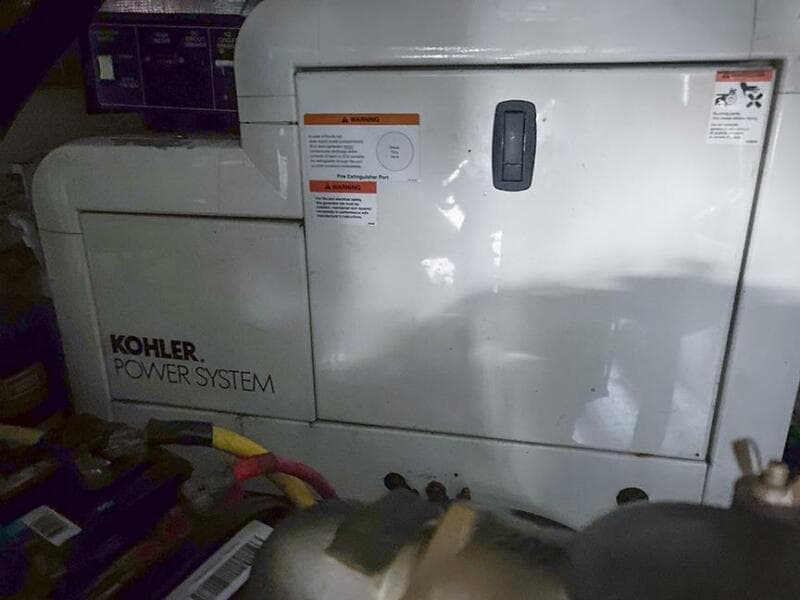 2002 Silverton 42 Convertible