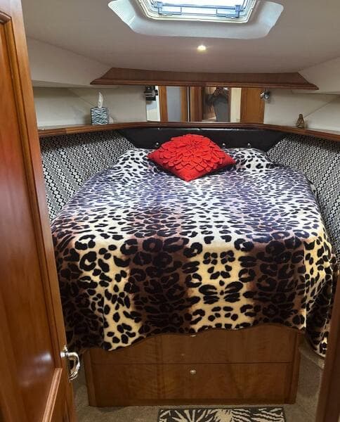 2002 Silverton 42 Convertible