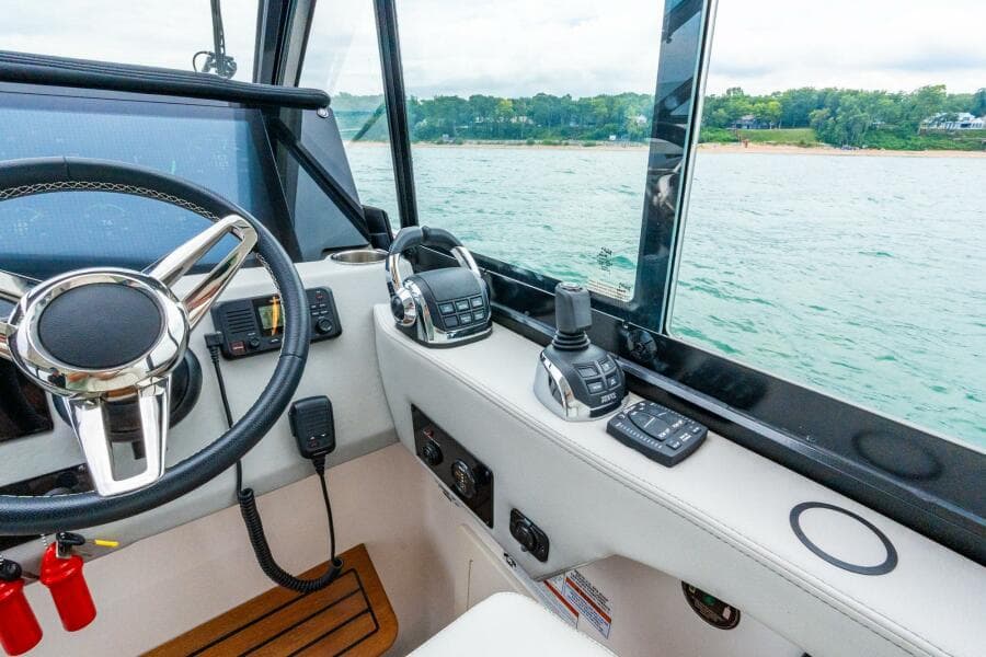 2022 Regal 36 Grande Coupe