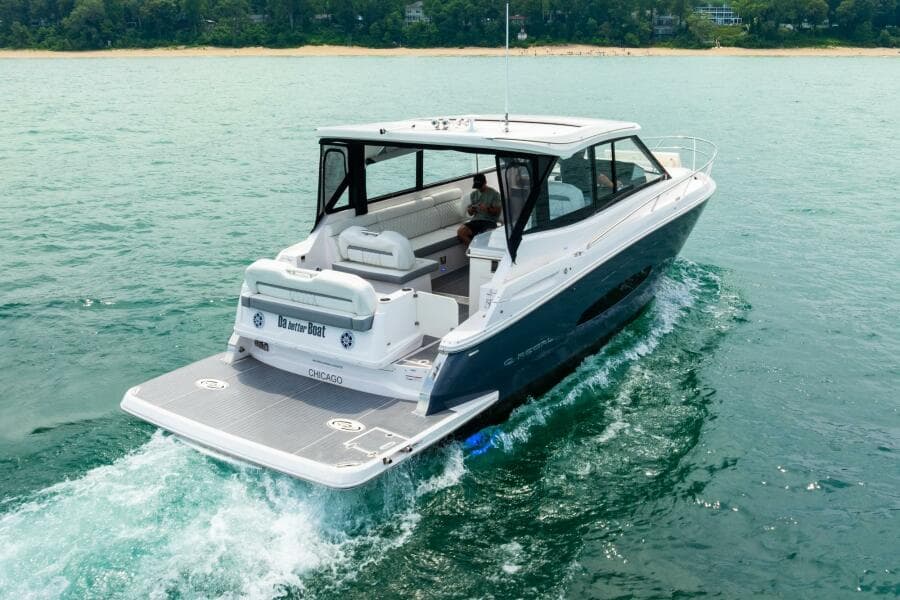 2022 Regal 36 Grande Coupe