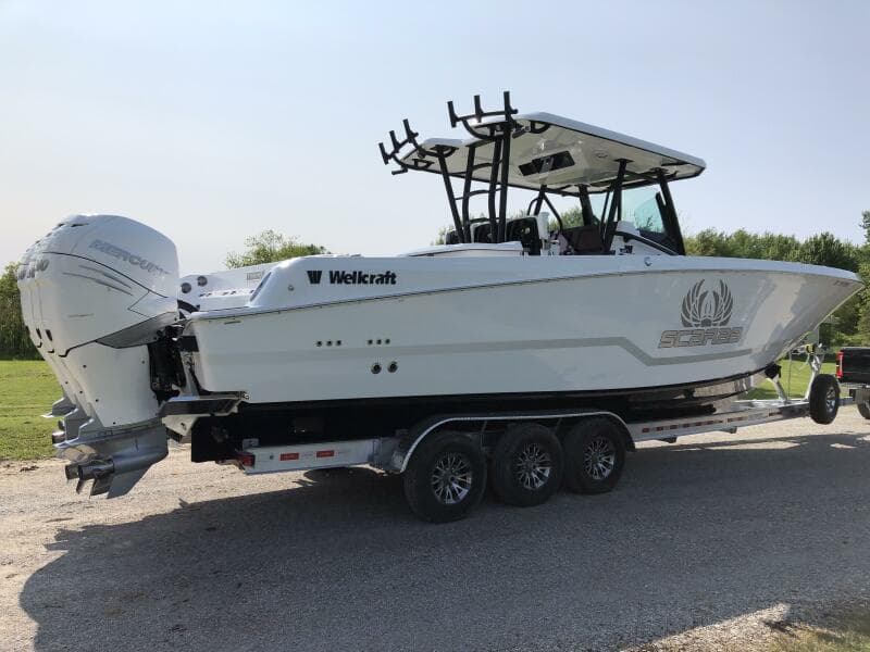 2022 Wellcraft 352 Fisherman