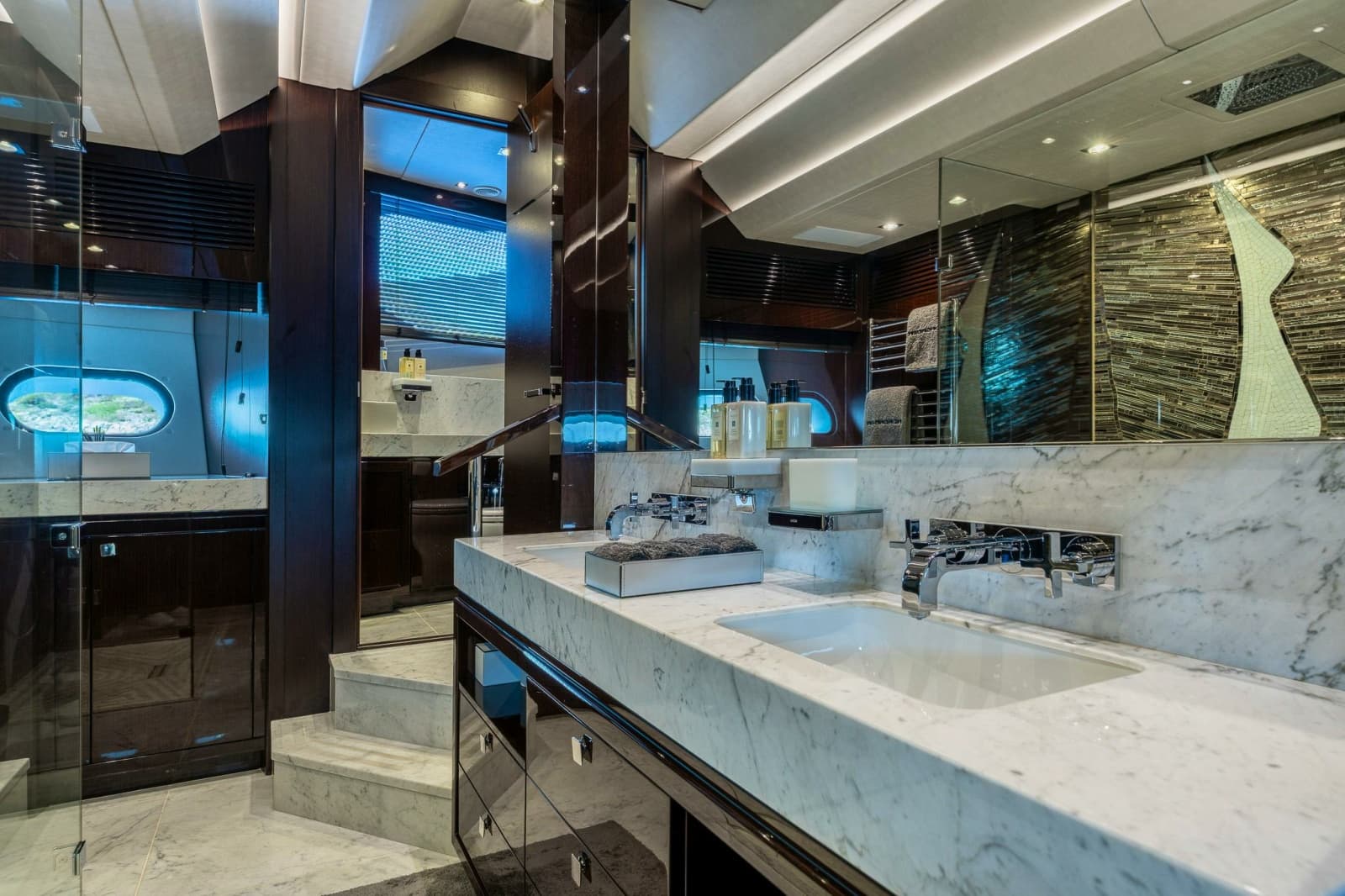 2020 Sunseeker Sunseeker 116 Yacht