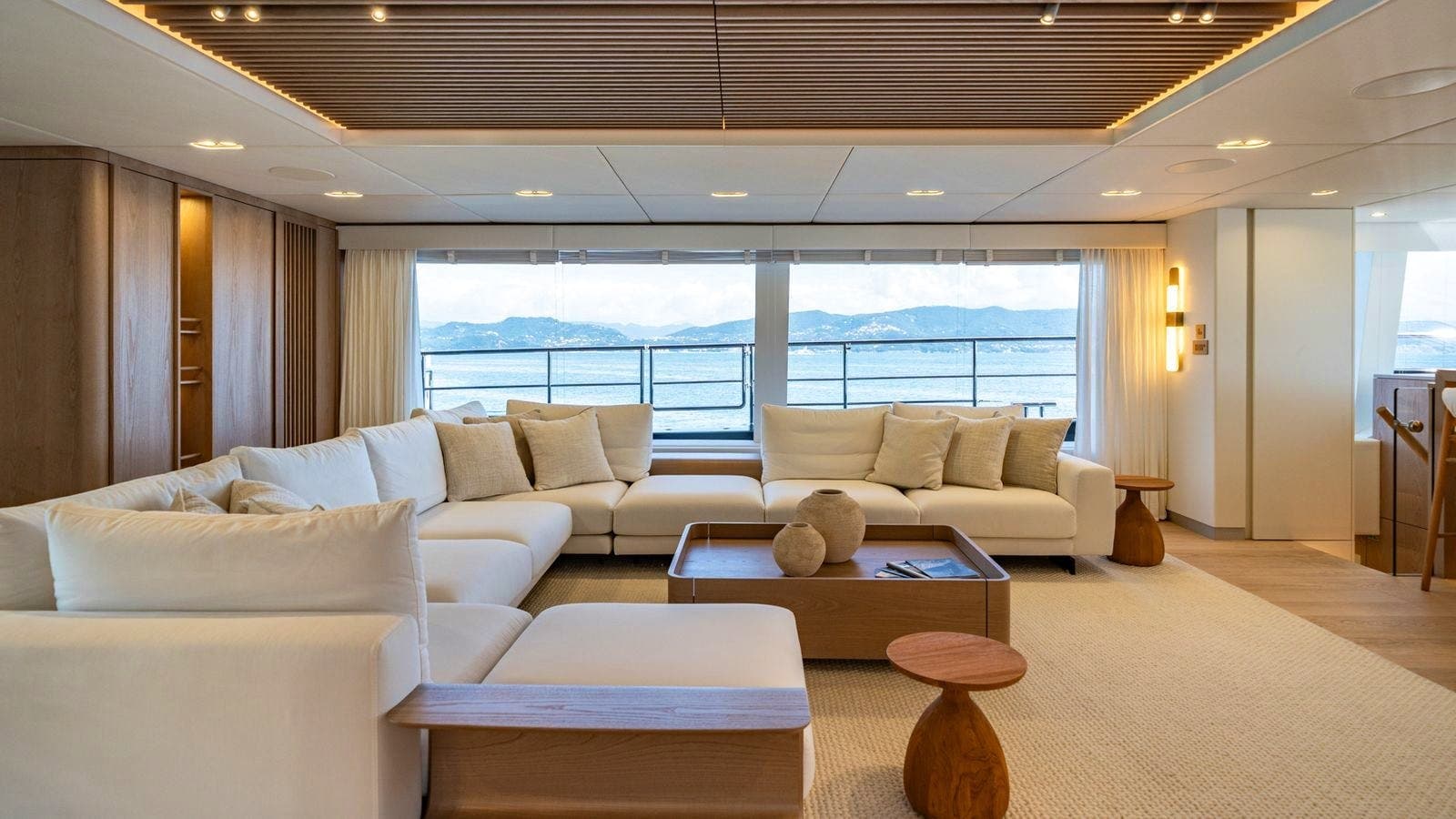 2025 SUNREEF YACHTS Sunreef 100 Power - Photo 31