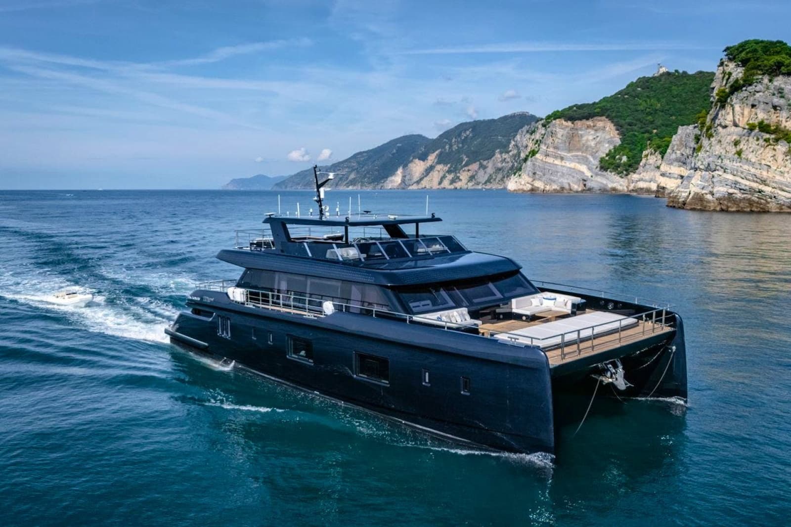 2025 SUNREEF YACHTS Sunreef 100 Power - Photo 4