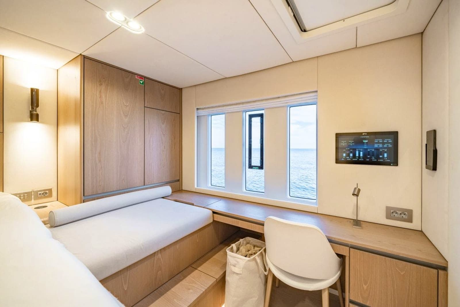 2025 SUNREEF YACHTS Sunreef 100 Power - Photo 56