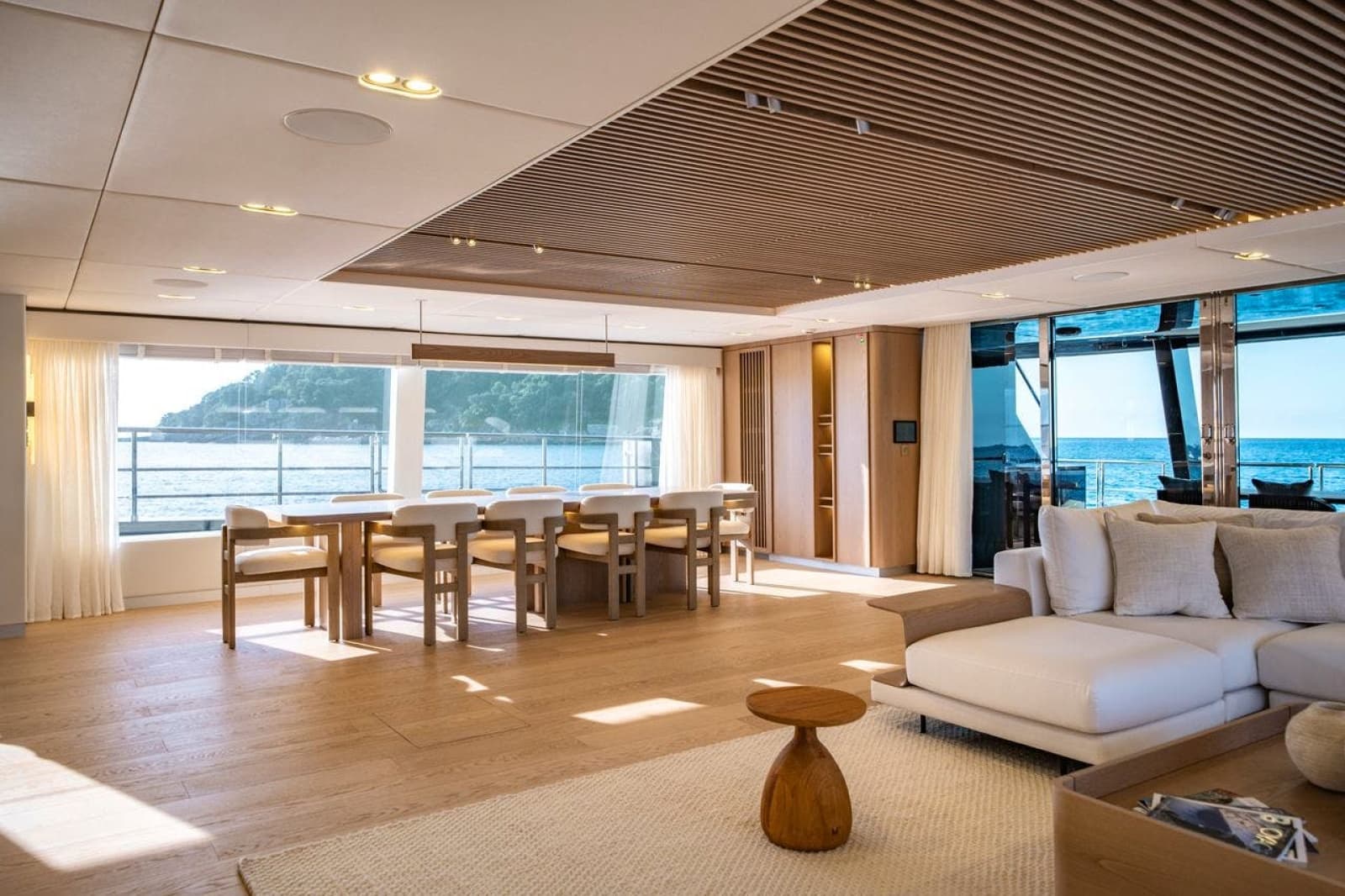 2025 SUNREEF YACHTS Sunreef 100 Power - Photo 28