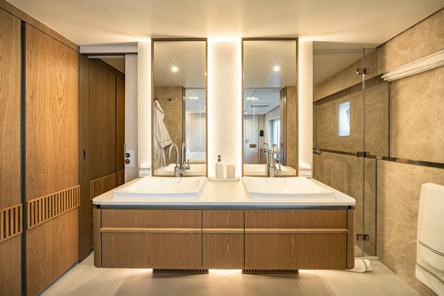 2025 SUNREEF YACHTS Sunreef 100 Power